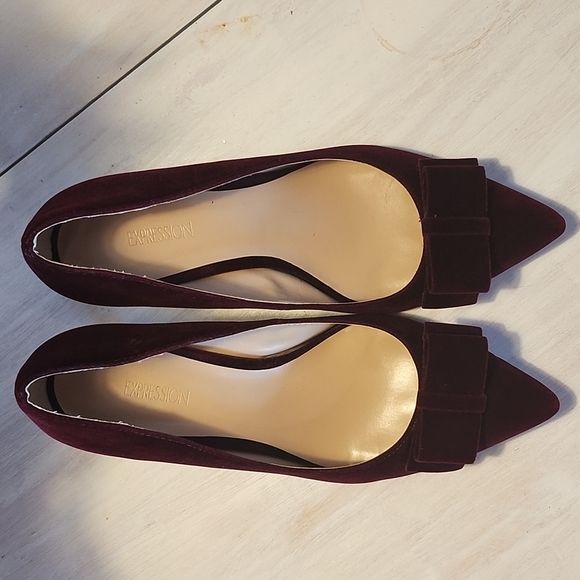 Burgundy Velvet Low Heels 8 - Picture 3 of 8